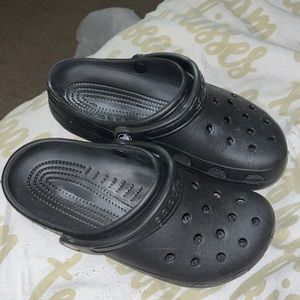 Black crocs